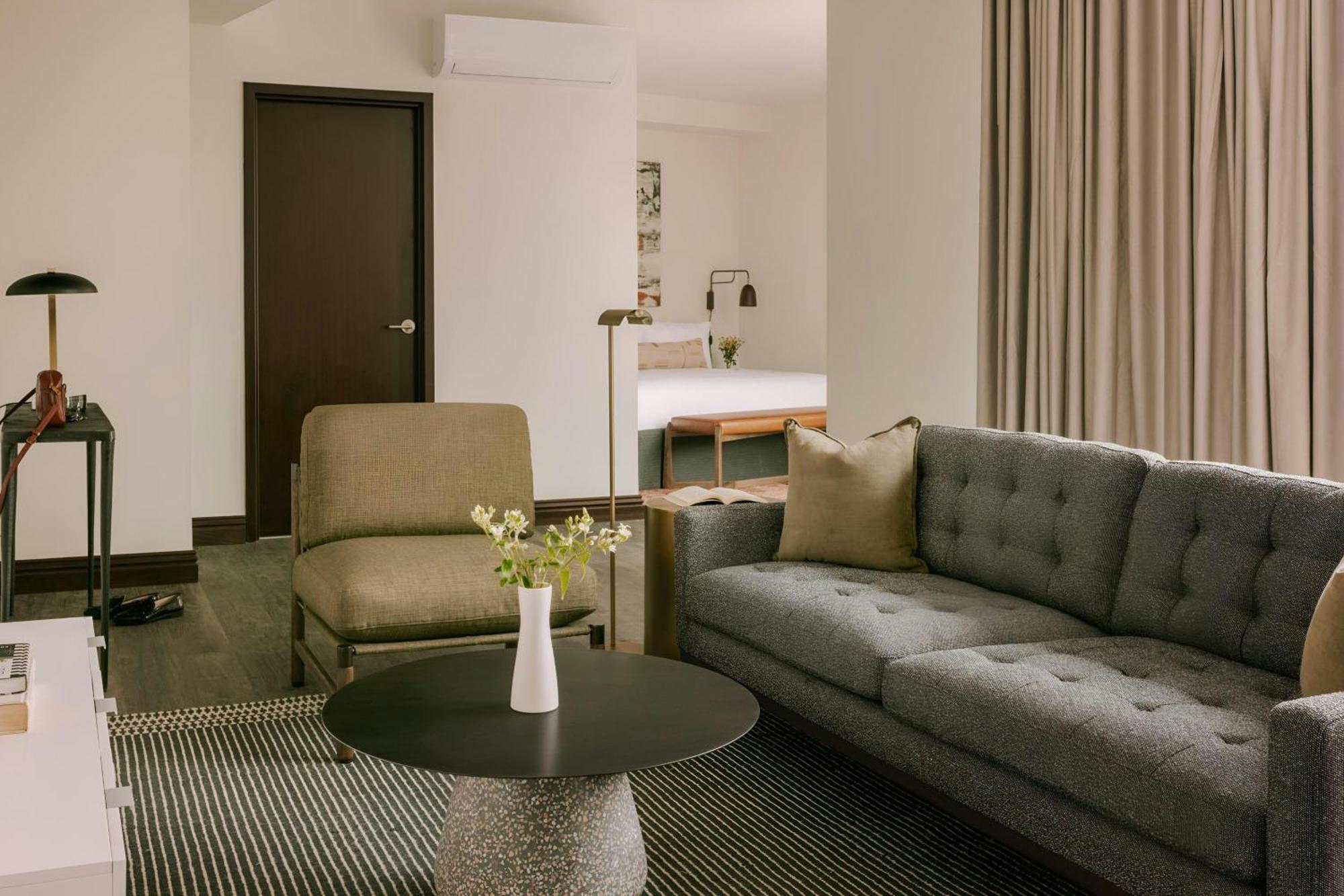 Sonder By Marriott Bonvoy Lambert Apartments Old Montreal มอนทรีอัล ภายนอก รูปภาพ