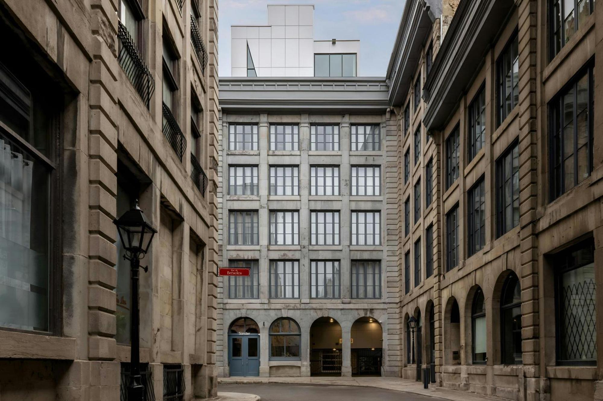 Sonder By Marriott Bonvoy Lambert Apartments Old Montreal มอนทรีอัล ภายนอก รูปภาพ