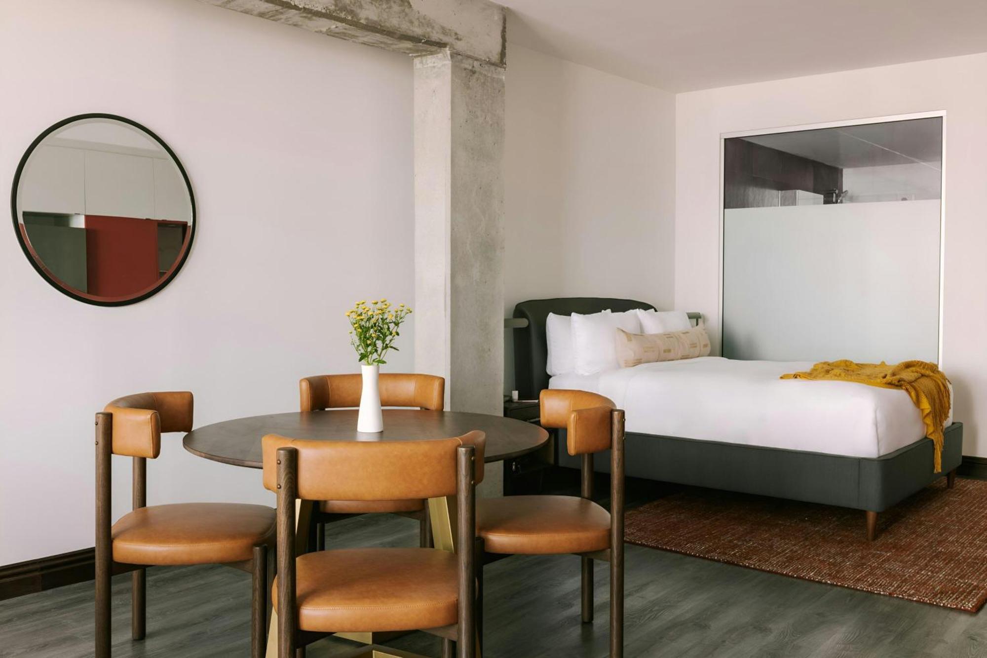 Sonder By Marriott Bonvoy Lambert Apartments Old Montreal มอนทรีอัล ภายนอก รูปภาพ